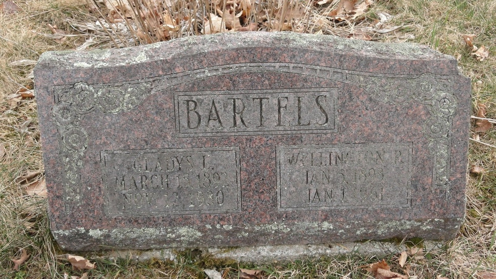 Headstone of Gladys (Ferris, Nelson) Bartels and Wellington Bartels