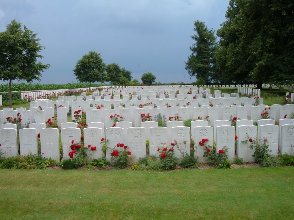 Le Cateau Military Cemetery