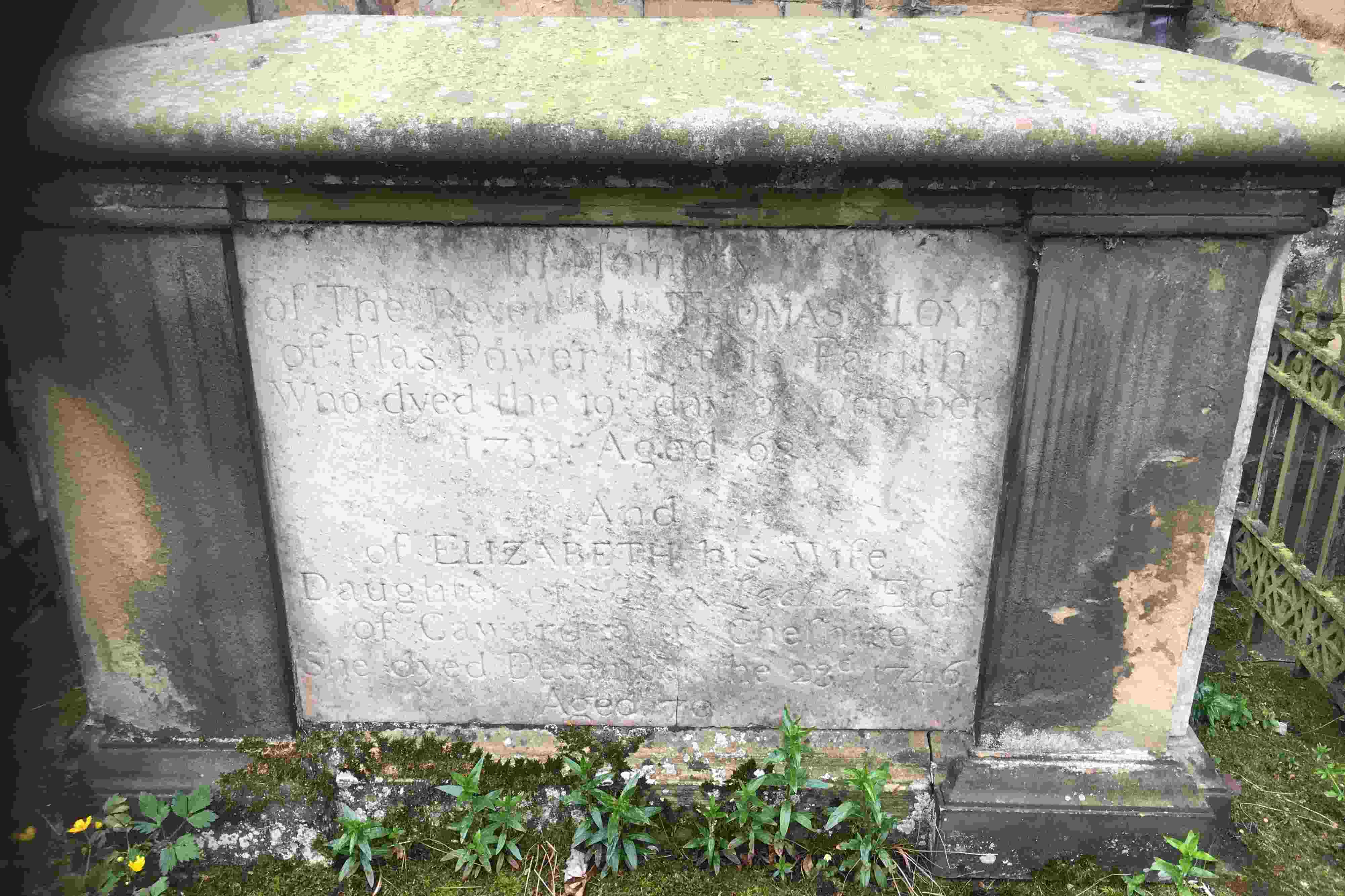 Thomas Lloyd and Elizabeth Leche headstone