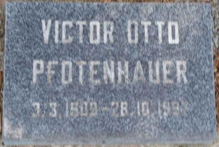 Gravestone of Victor Otto Pfotenhauer 