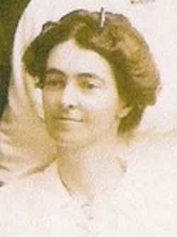 Evelyn Daisy (Phipson) Andrews