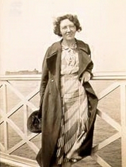 Marjorie Hope Robbins