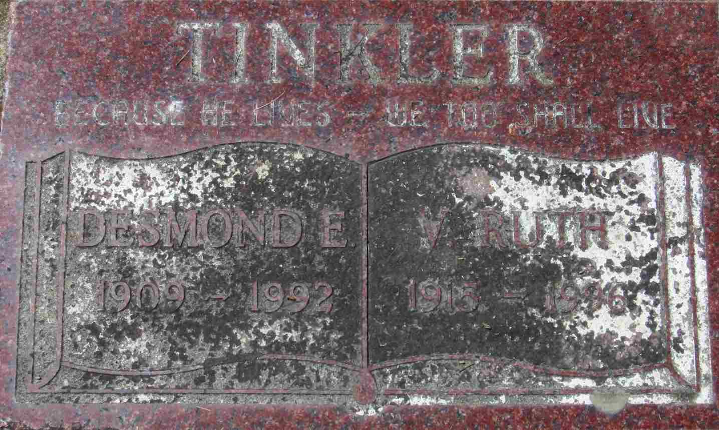 Gravestone of Desmond Ernest Tinkler and Vera Ruth Brown