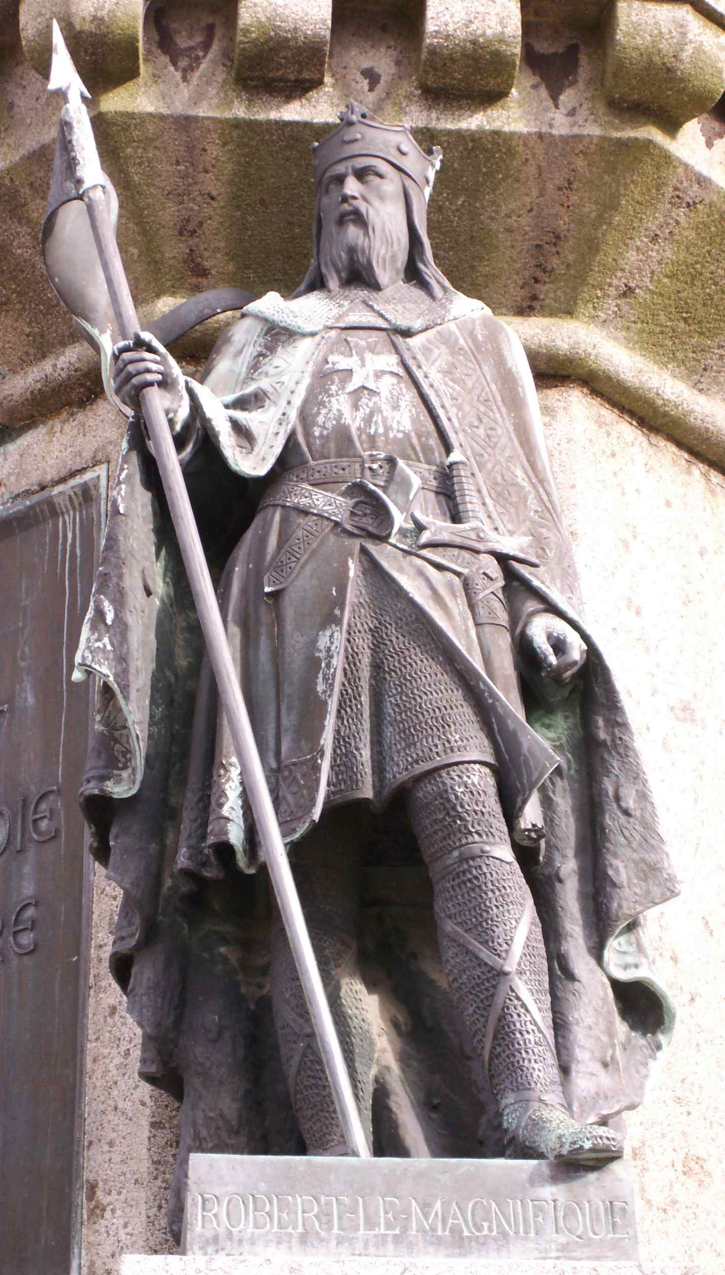 Statue of Robert I "le Magnifique"